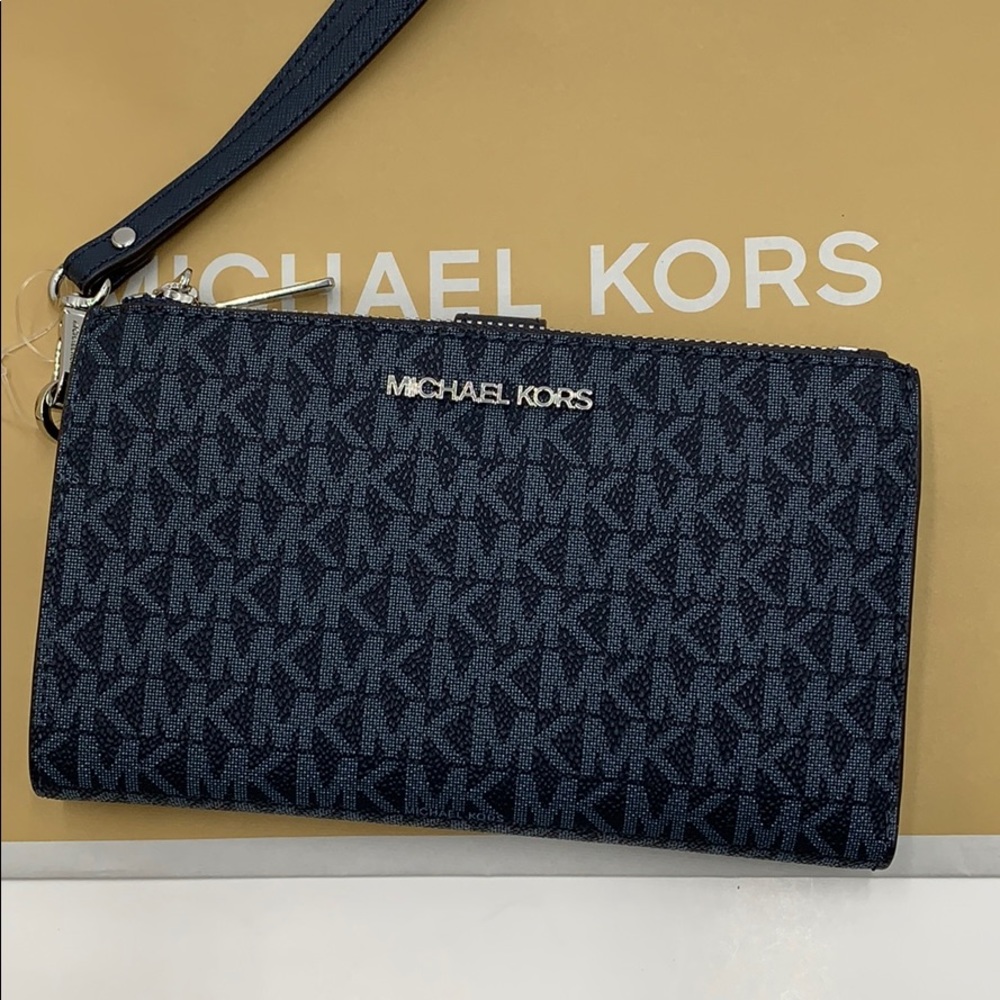 MICHAEL KORS JET SET TRAVEL LG DOUBLE ZIP WRISTLET PHONE HOLDER ADMIRAL NWT - Picture 10 of 16